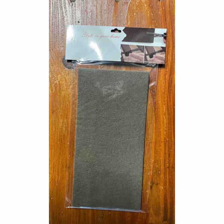 Obrázek pro Filcová podložka samolepící 20 x 10 cm