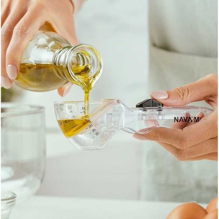 Obrázek pro Nastavitelná odměrka Misty 5-30 ml